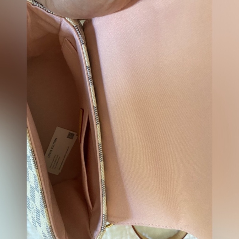 100% Authentic Louis Vuitton Croisette New with dust bag ***Rare Find - Picture 5 of 10